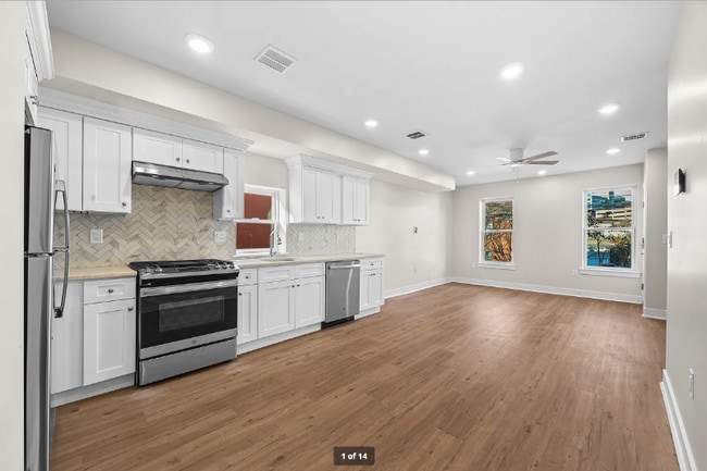 Building Photo - 20 Joyce Kilmer Ave