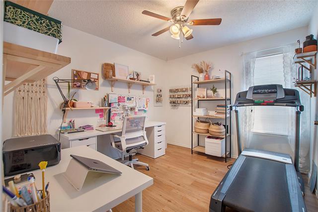 Building Photo - 4401 Cedar Crest Dr