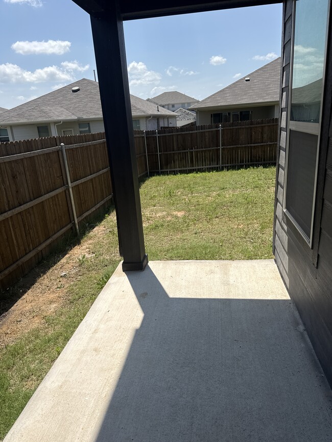 Building Photo - 2956 Plumbago Dr