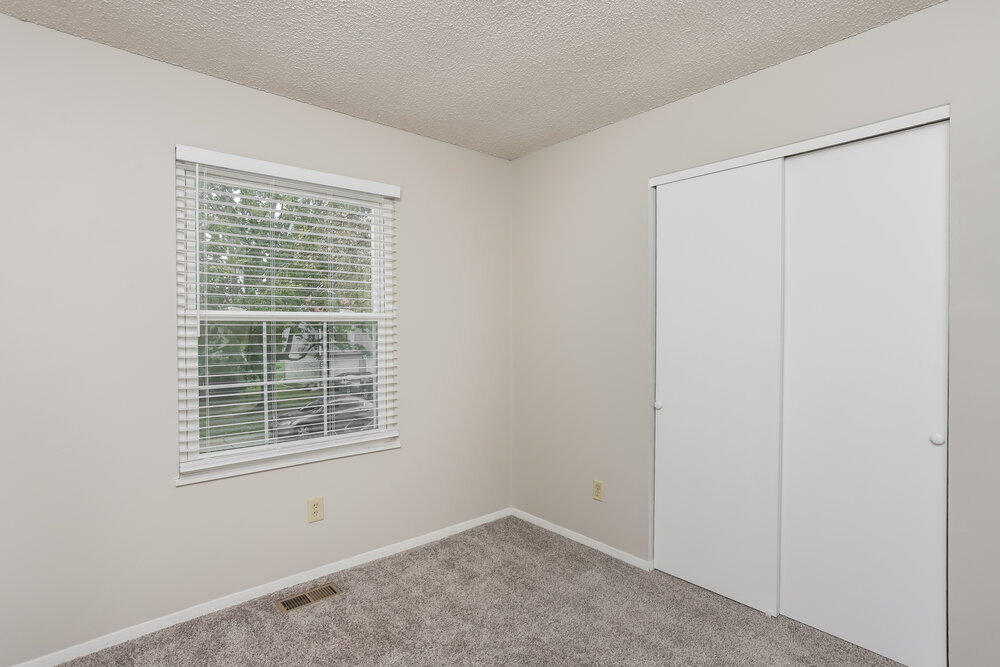 Building Photo - 2328 Bensonhurst Dr