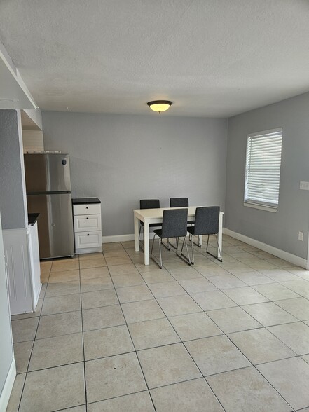Kitchen and Dining Room - 309 Avanda Ct