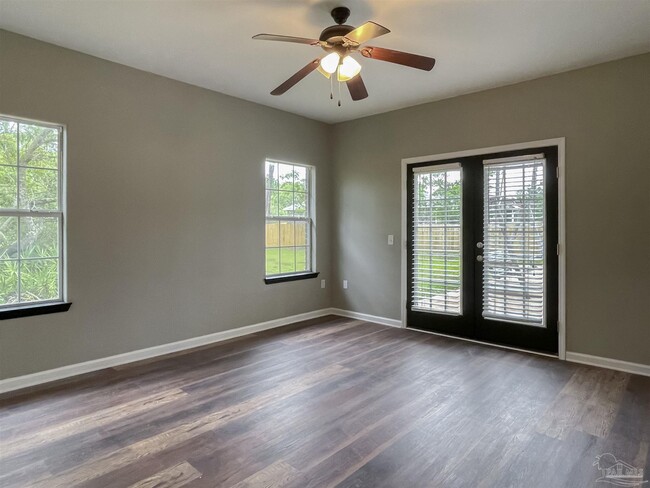 Building Photo - 16601 Egret Cir