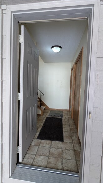 Building Photo - 10563 Martin St NW