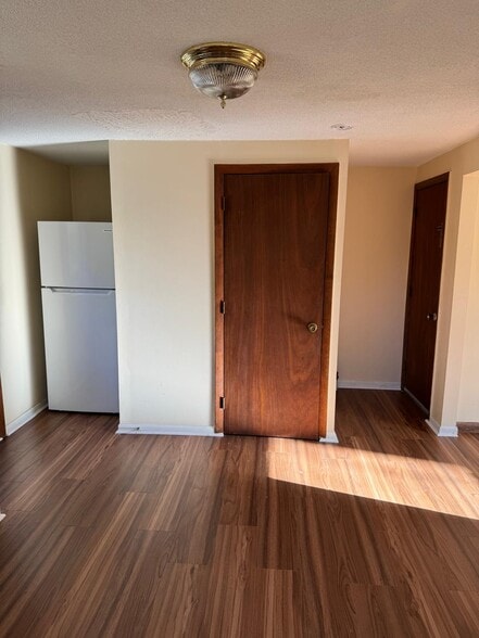 Building Photo - 114 North St