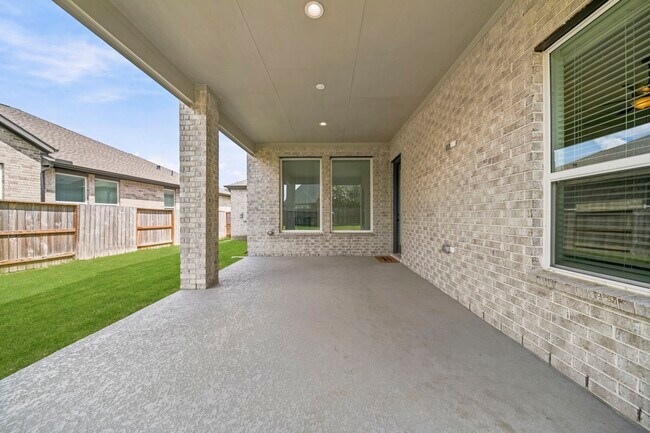 Building Photo - 7422 Netherfield Ln