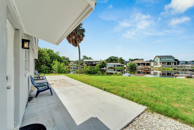 Building Photo - 8818 Rocky Creek Dr