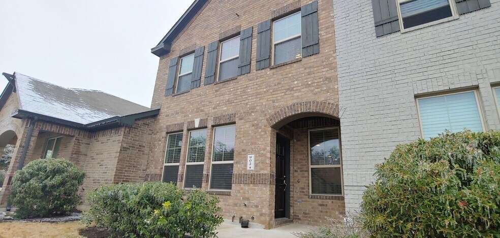 Building Photo - 7220 Wyoming Springs Dr