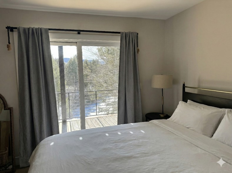 Building Photo - 1393 NY-296