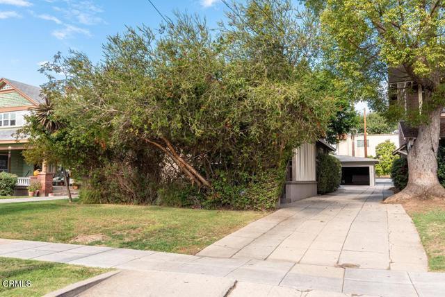 Primary Photo - 1208 Lyndon St