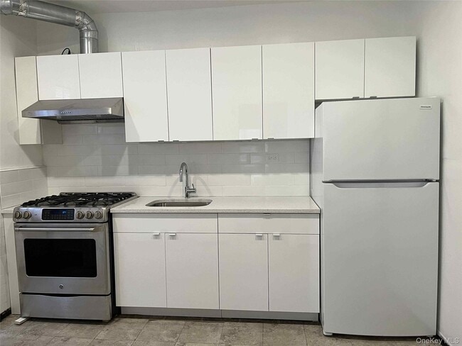 Building Photo - 35-20 93rd St