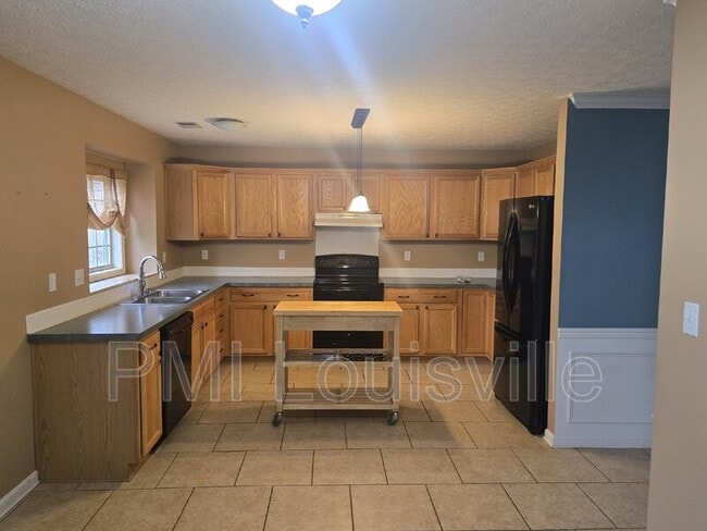 Building Photo - 9730 Hunting Ground Ct