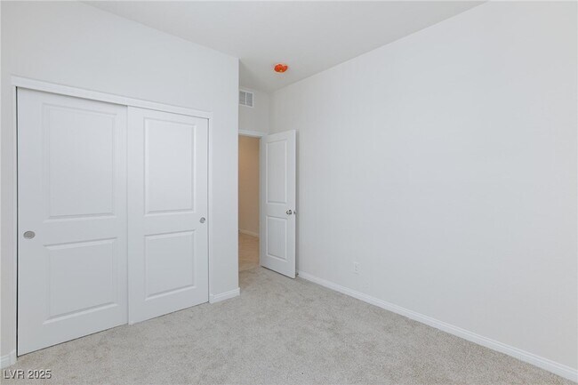 Building Photo - 819 Cottonwood Hl Pl