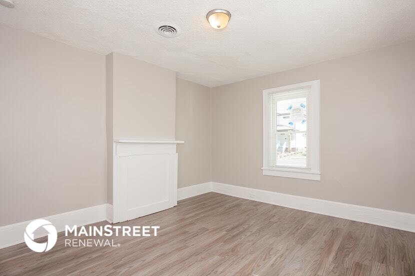 Building Photo - 2208 Camp Greene St