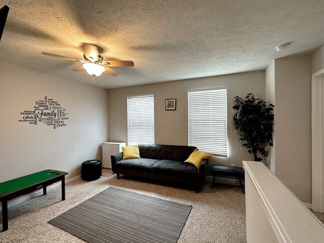 Building Photo - 96 Garnett Cir