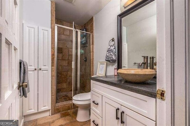 Building Photo - 3200 Rim Cove Dr