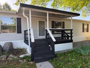 Building Photo - 3602 Wellington Ln