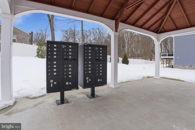 Building Photo - 610 Snapdragon Ct