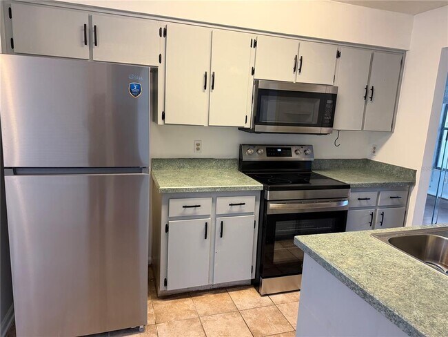 Primary Photo - 702 Lighthouse Ct