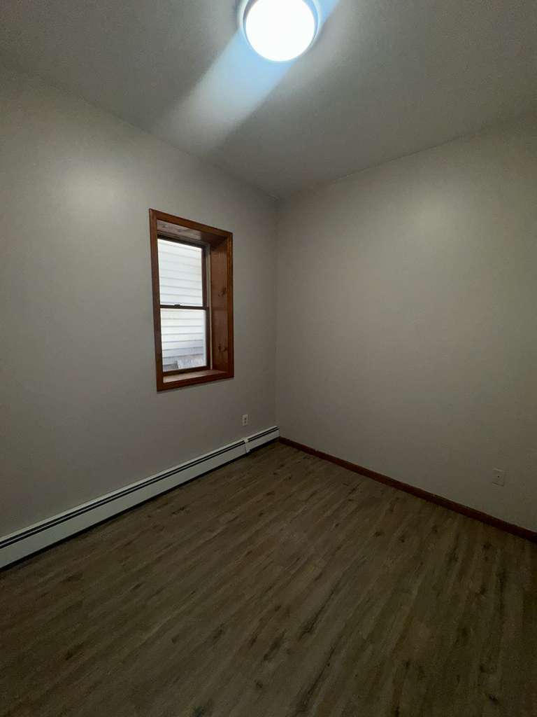 Building Photo - 373 3rd St