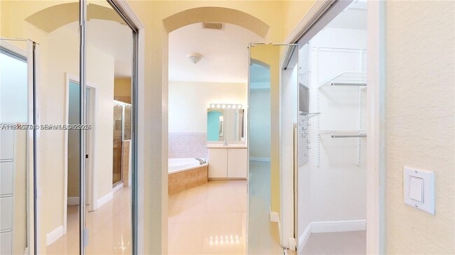 Building Photo - 12281 SW 121st Terrace