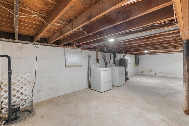 Building Photo - 5219 Somers Point Rd