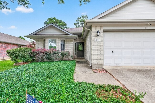 Building Photo - 22938 Sugar Bear Dr