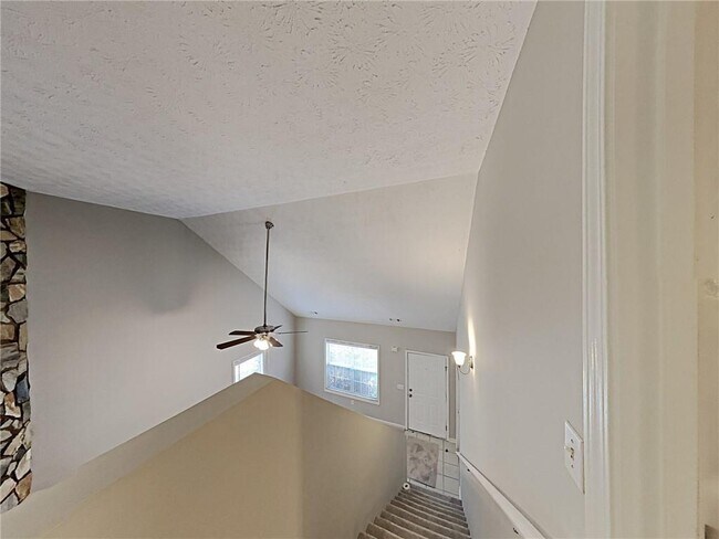 Building Photo - 540 Cherokee Overlook Ct