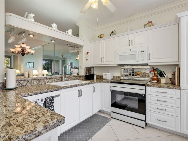 Building Photo - 725 Saratoga Cir