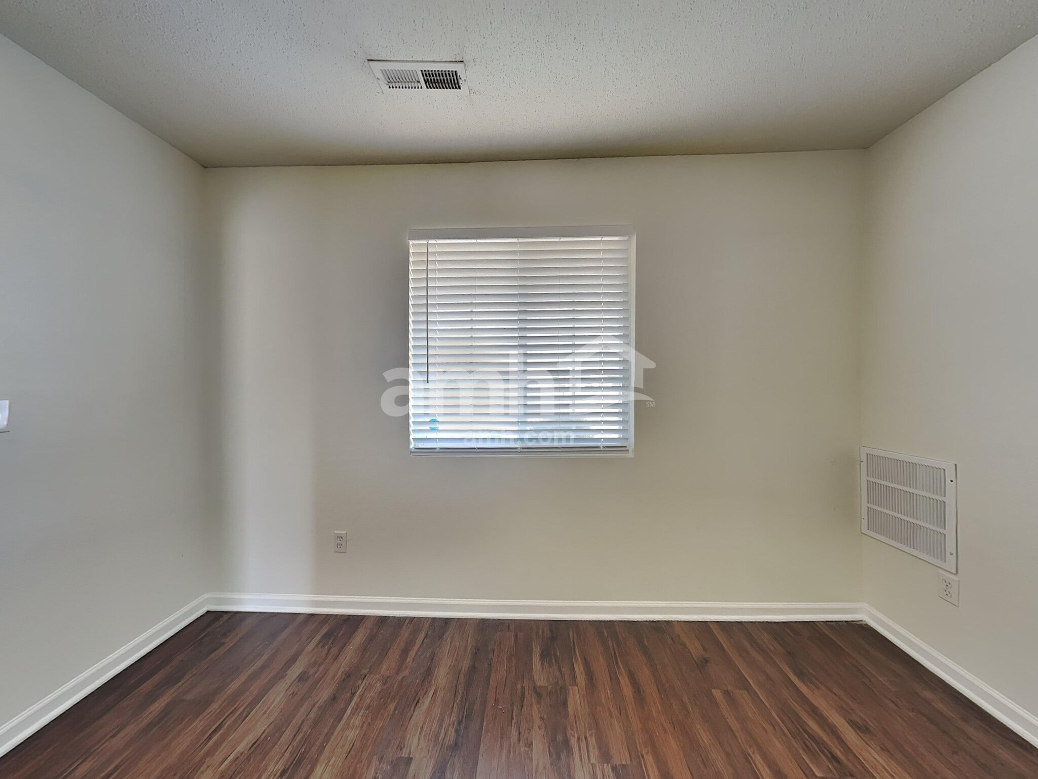 Building Photo - 1066 Bridgend Dr