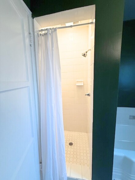 Building Photo - 12192 W Sunset Blvd