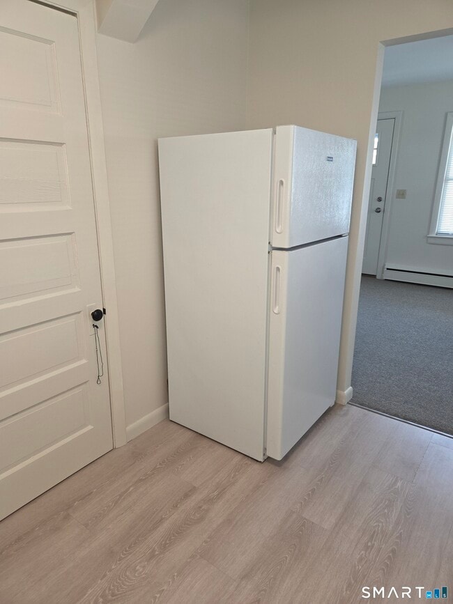 Building Photo - 30 Nichols Ln