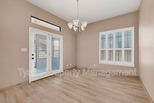 Building Photo - 13413 Summit Hills Pl NE