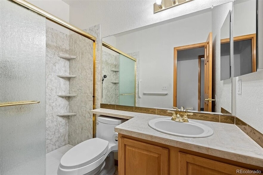 3/4 Standing Bath, Bath Room - 4623 E 127th Pl