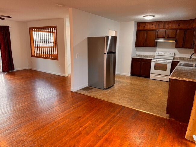 Building Photo - 194 Virgo Dr