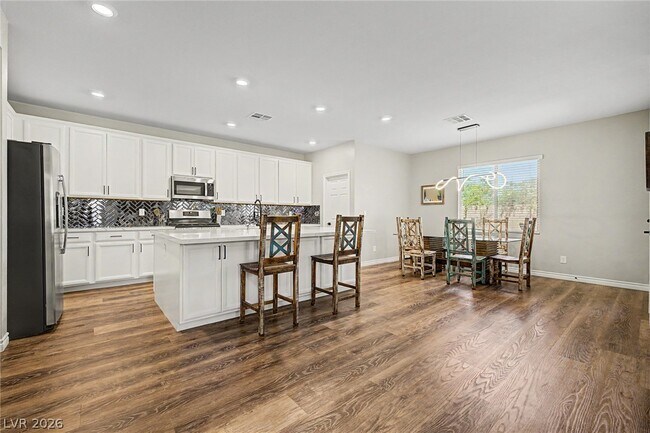 Building Photo - 8148 Little Skye Ct