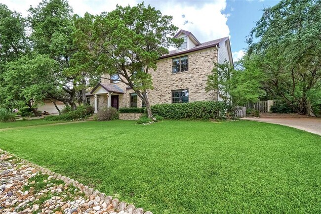 Building Photo - 213 Hurst Creek Rd