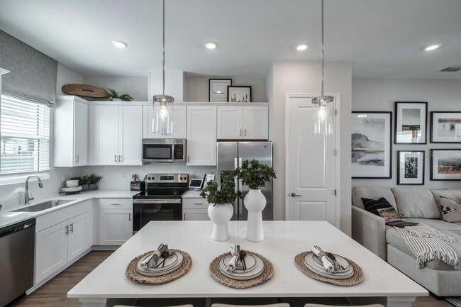 Building Photo - 3842 Shayelily Rd