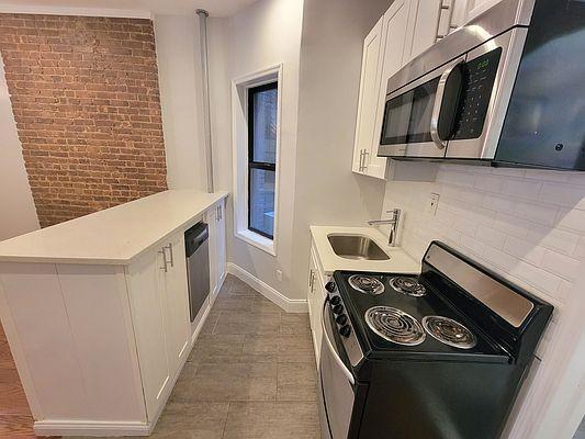 Building Photo - 1 bedroom in New York NY 10032