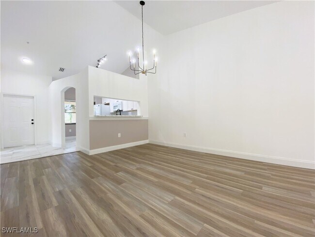 Building Photo - 6645 Huntington Lakes Cir