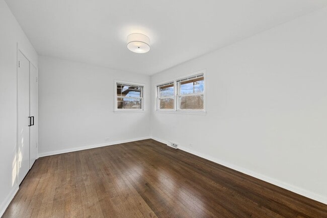 Building Photo - 4647 Johnson Ave