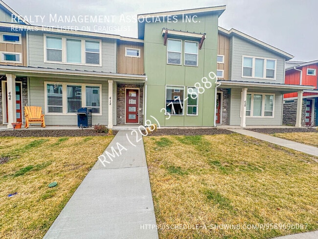 Building Photo - 412 N Traquair Ln