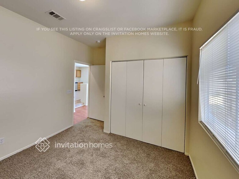 Building Photo - 8844 W Colorful Pines Ave