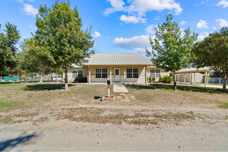 Building Photo - 1015 Algiers St