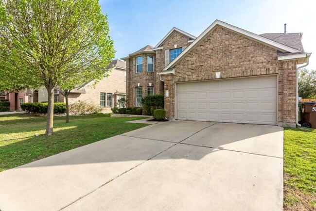 Building Photo - 3917 Links Ln