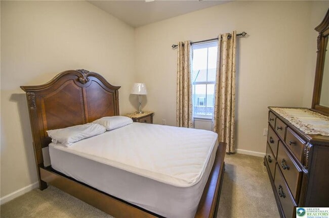 Building Photo - 2396 Cook Dr