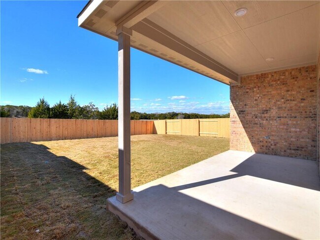 Building Photo - 517 Gabrielle Anne Dr