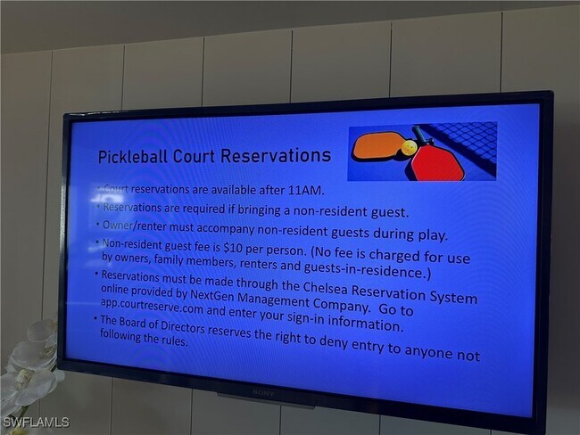 Building Photo - 26171 Hickory Blvd