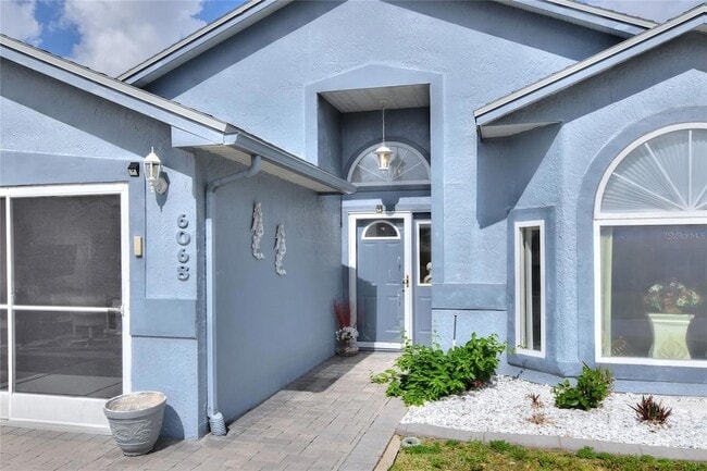 Building Photo - 6068 Swallow Dr