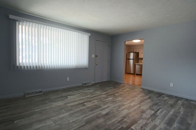 Building Photo - 7942 Meade St