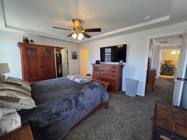 Building Photo - Gorgeous 4 Bed 4 bath Home In Banning Lewis Ranch!!